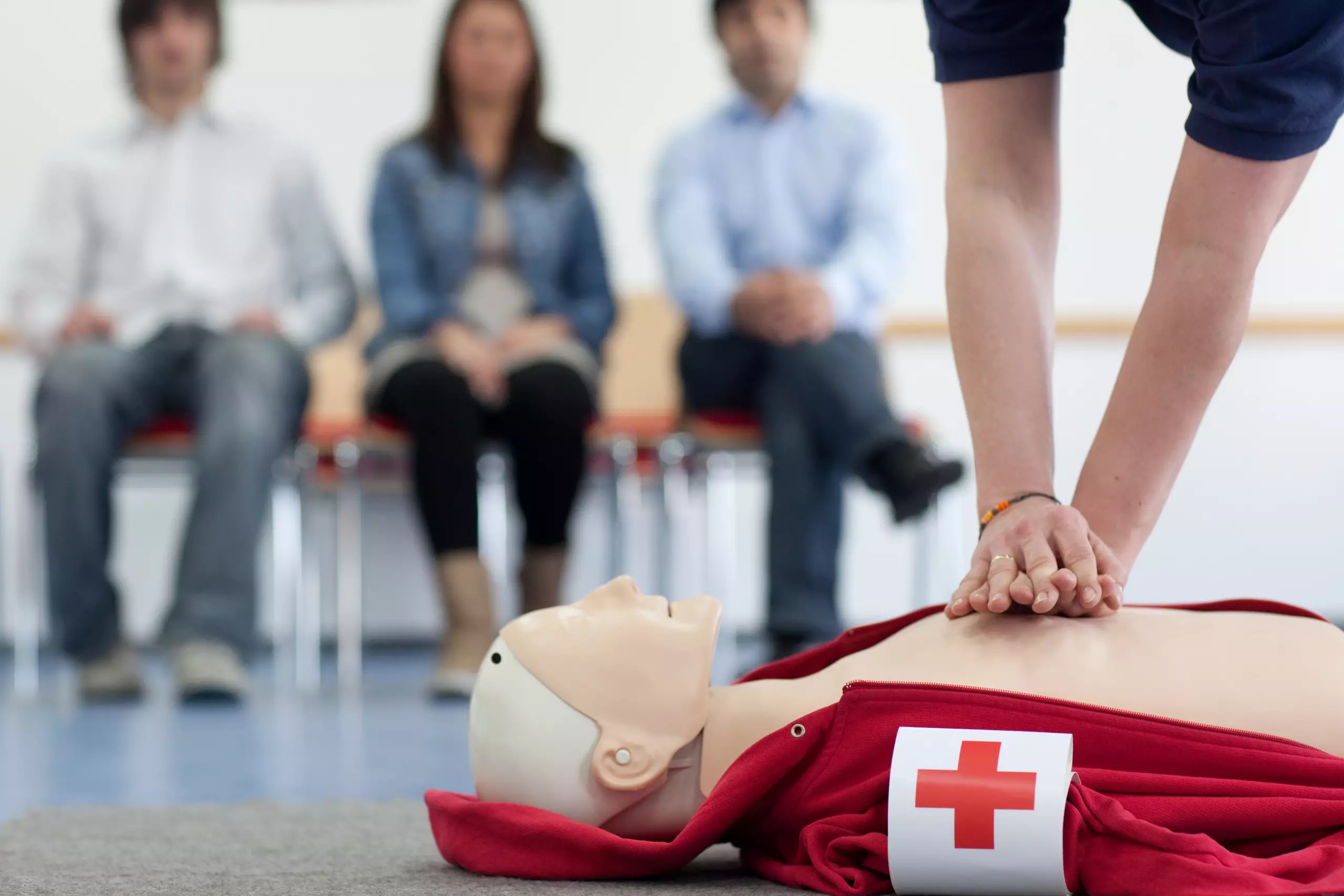 Базовый курс первой помощи пострадавшим «Спасение жизни»